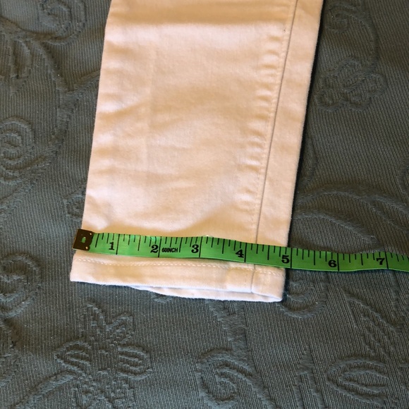 Banana Republic Cropped Jeans. - Picture 12 of 13